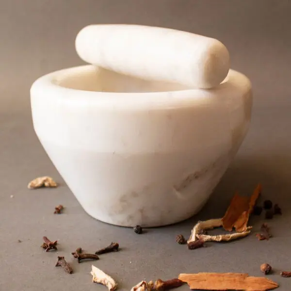 Masala Pot Mortar and Pestle | Byora Homes | White | White Indian Marble - Image 2