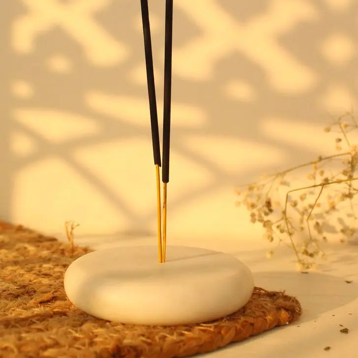 Carrara Incense Holder | Byora Homes | White | White Indian Marble