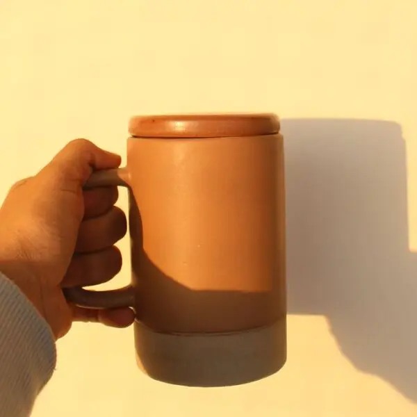The Brown Ceramic Mug with Lid | Byora Homes | Brown | Stoneware Ceramic - Image 3