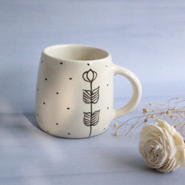 Soft Bloom Mug | Byora Homes | Beige & Black | Stoneware Ceramic