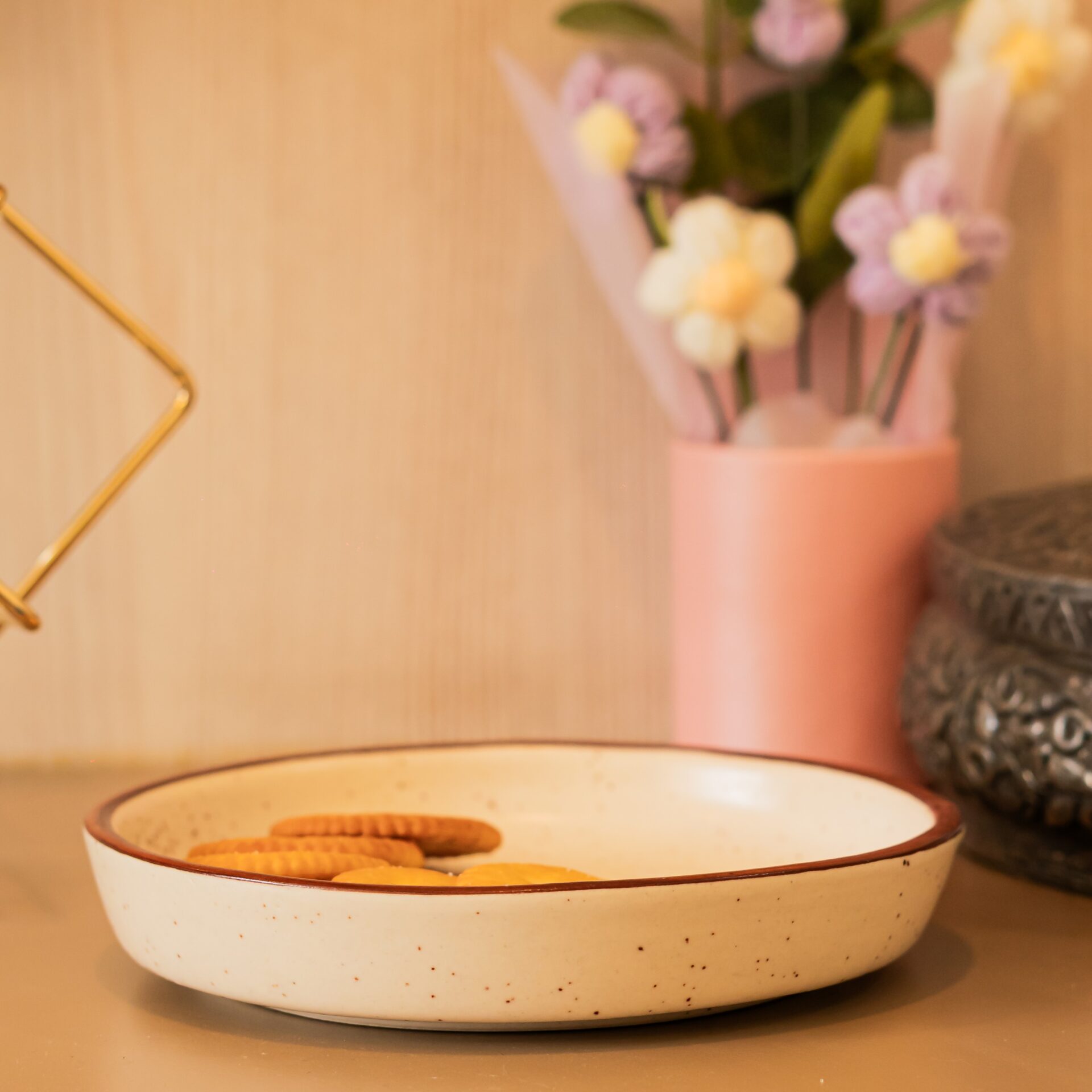 Brown Halo Platter | Byora Homes | Beige | Stoneware Ceramic - Image 3