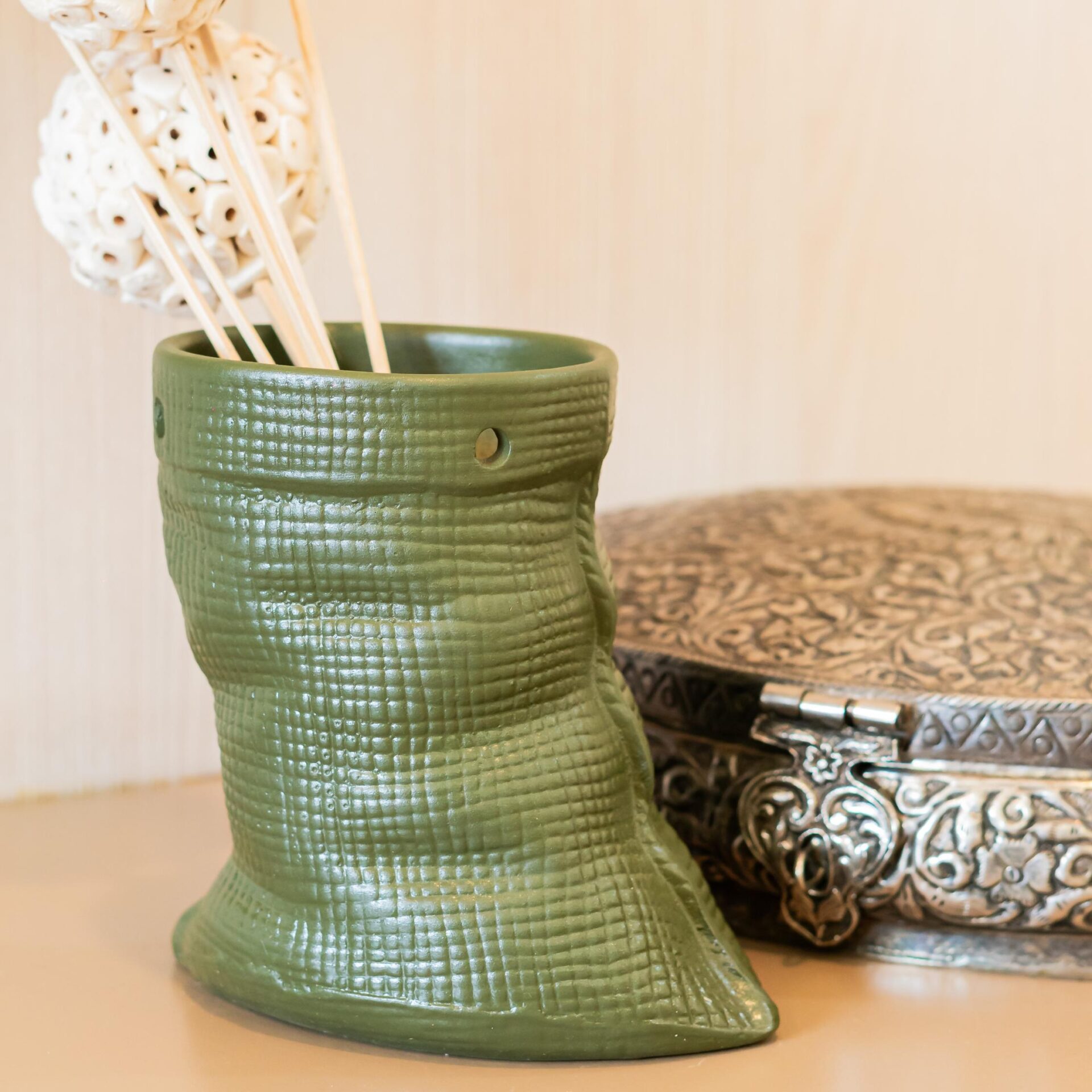 Sack of Plants Planter Vase | Byora Homes | Olive | Ceramic