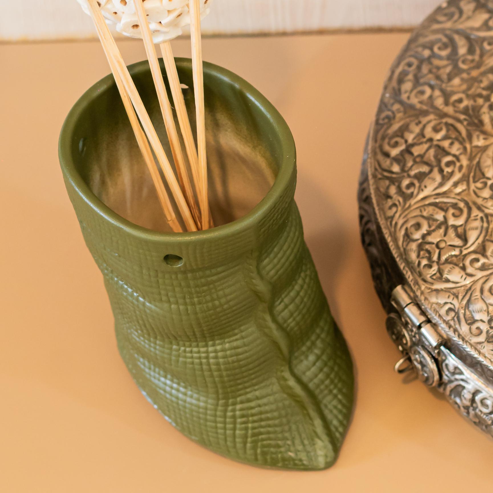 Sack of Plants Planter Vase | Byora Homes | Olive | Ceramic - Image 2