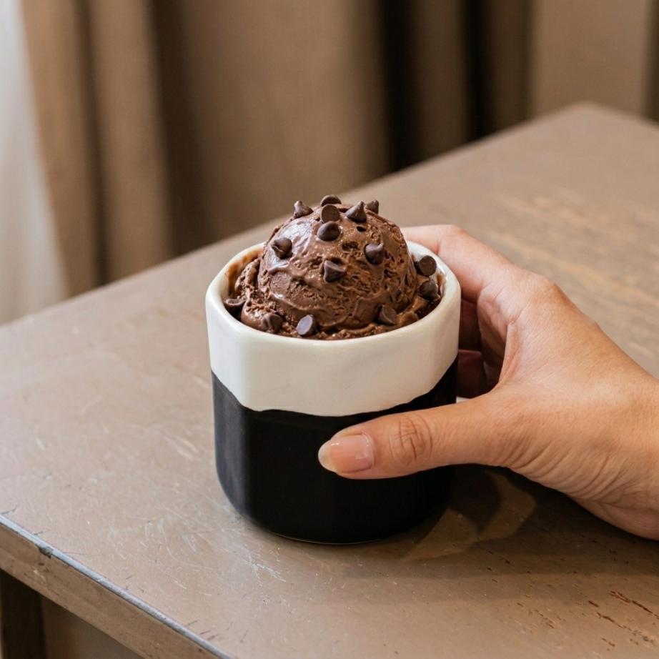 Octa Ice cream cup | Byora Homes | Black and White | Stoneware Ceramic