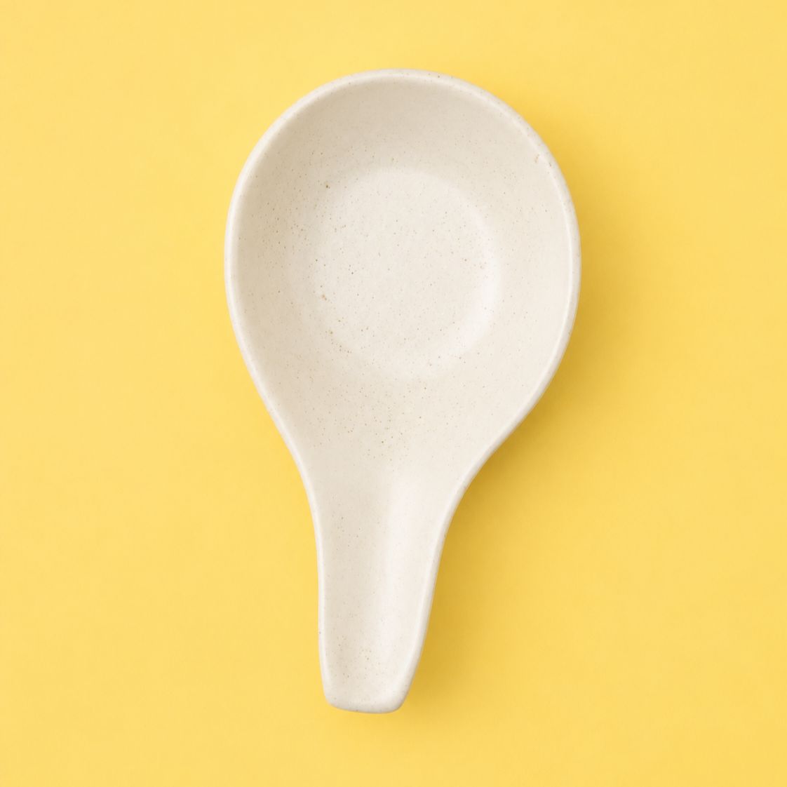 Handy White Pinch Dish | Byora Homes | White | Stoneware Ceramic - Image 4