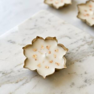 Golden Flake Urli Candle | Byora Homes | Beige & Gold | Soy Wax