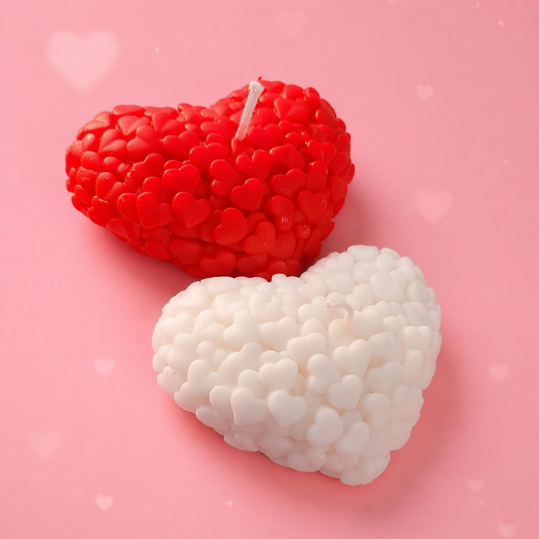 Hearty Soy Wax Candle | Byora Homes | Red & White | Soy Wax